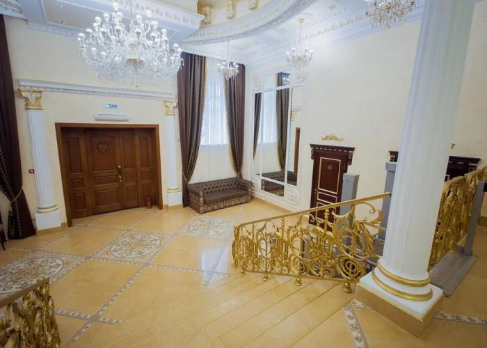 Grand Elets Hotel