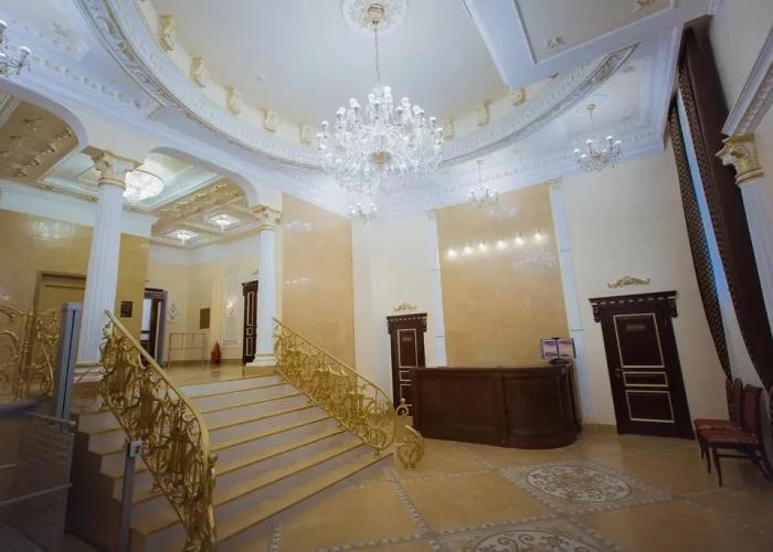 Grand Elets Hotel