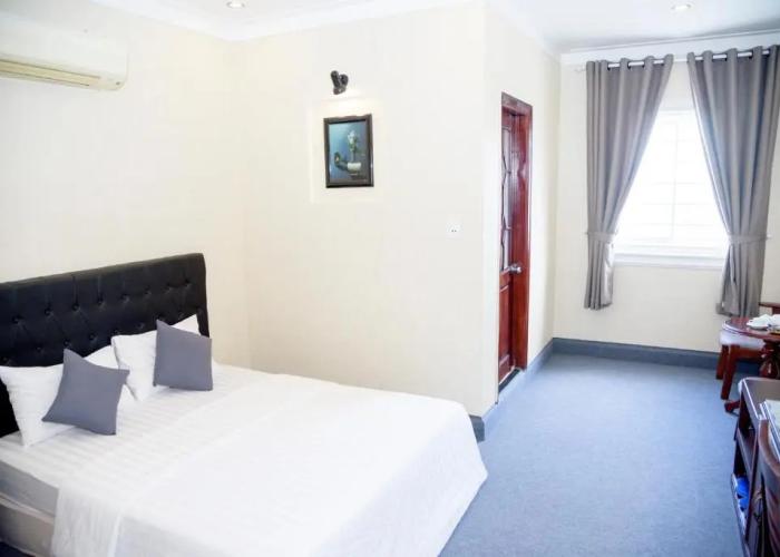 Ha Trinh Hotel