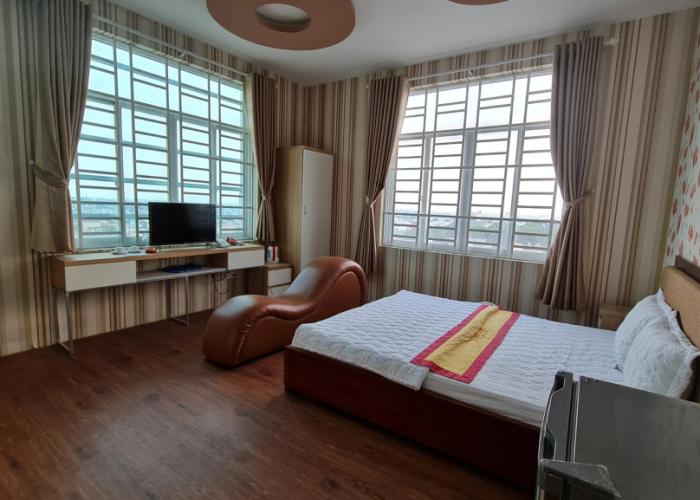Sky Hotel