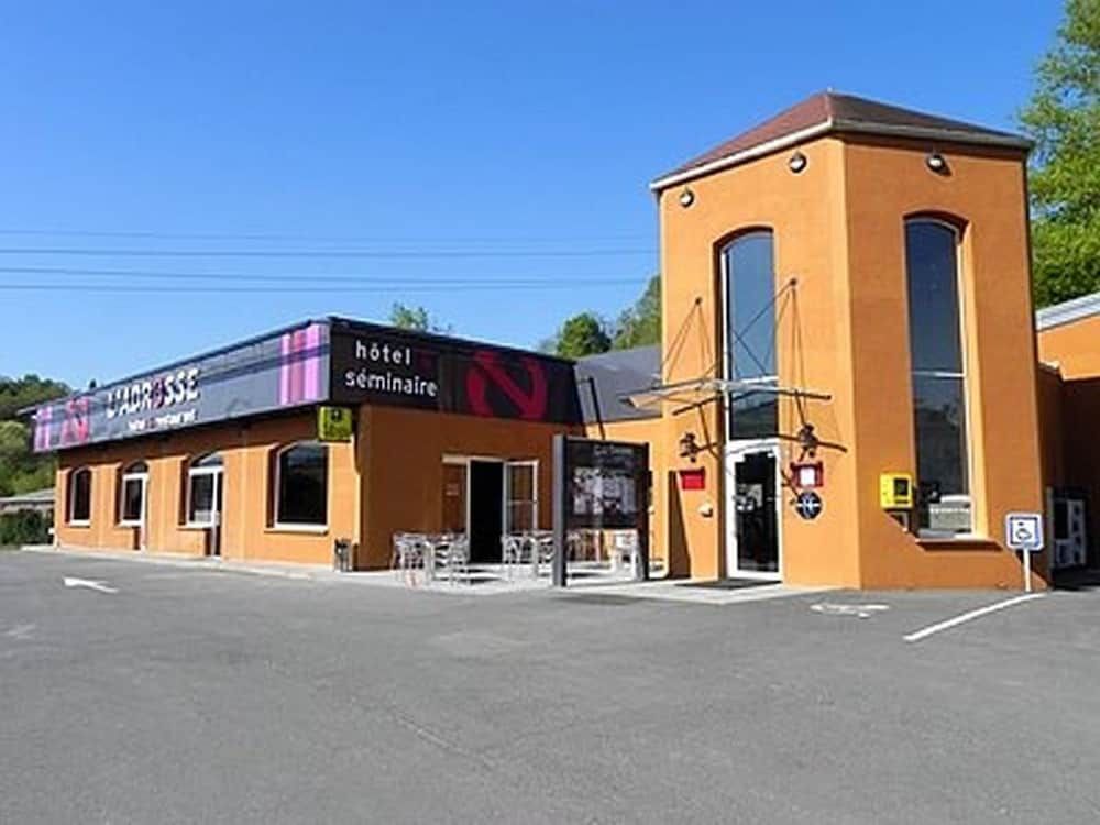 Brit Hotel Guinguet' - Lyon L'Arbresle