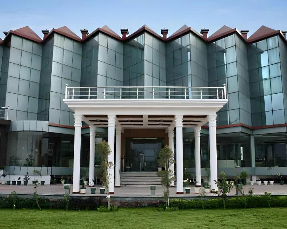 Hotel Padmini Palace