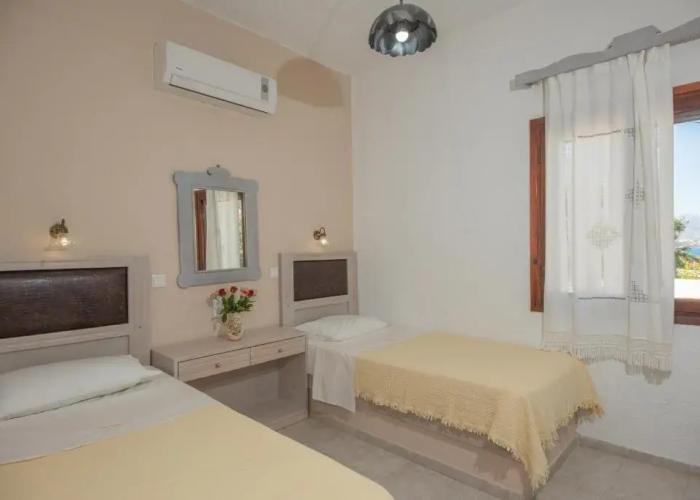 Vangelis Villas