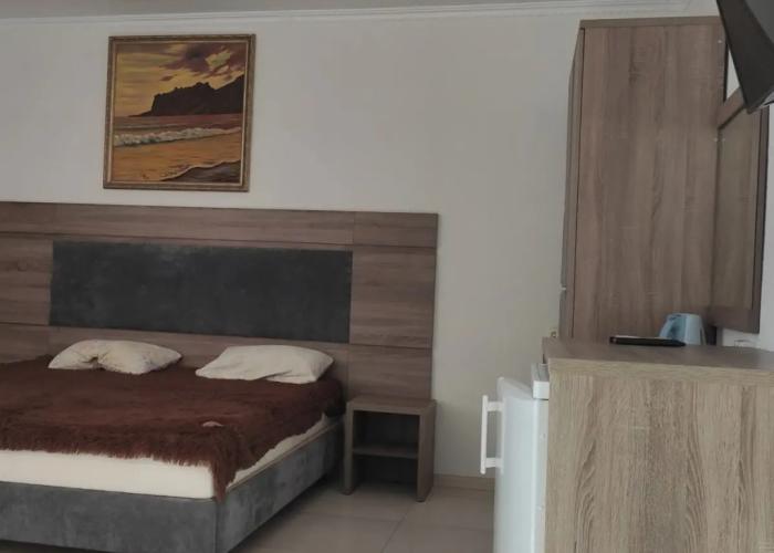 Eva Hotel