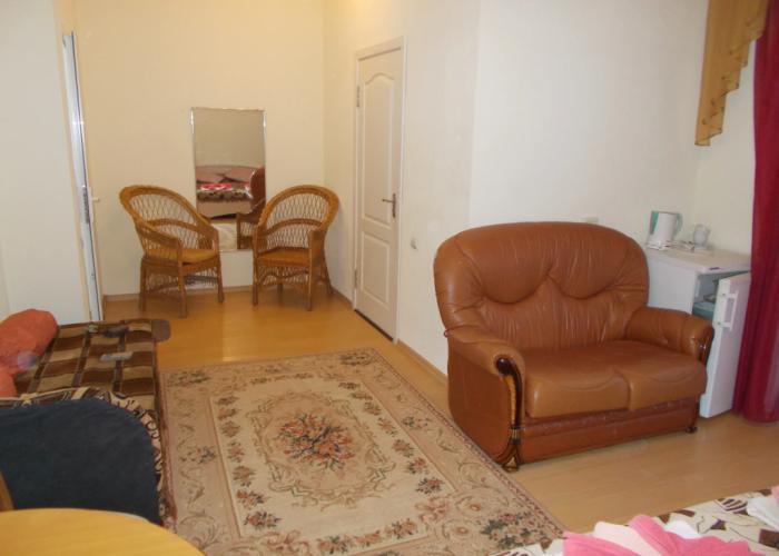 Eva Hotel