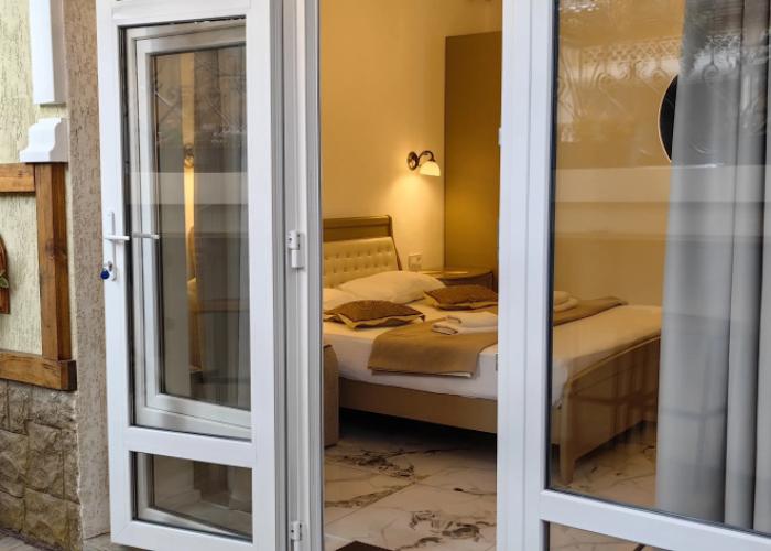 Sota Hotel