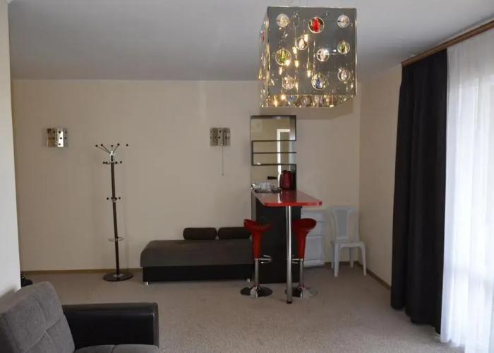 Alyana Guest House
