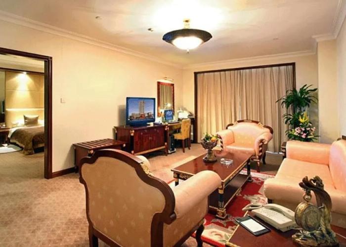 Donsen Hotel