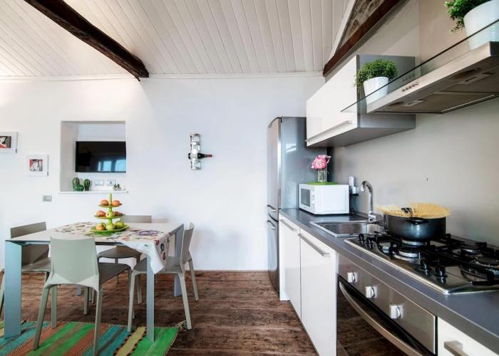 The Green Nest by Lake Como