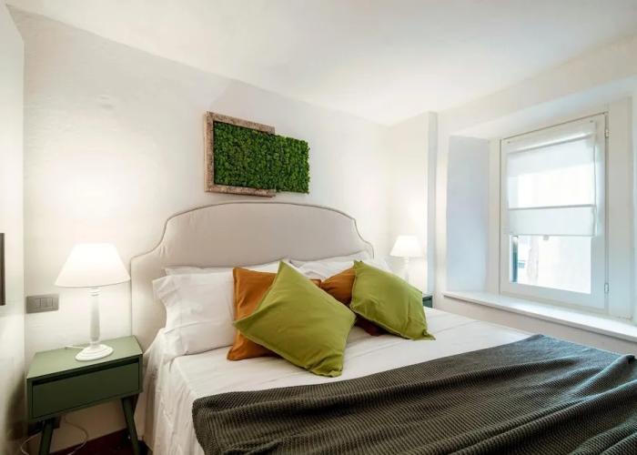The Green Nest by Lake Como