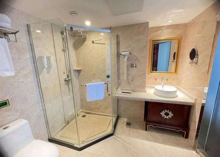 Lvzhou Meijing International Hotel