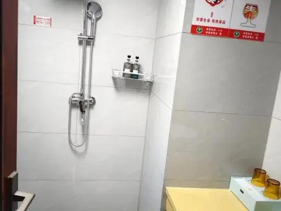 Lingzhou International Hotel