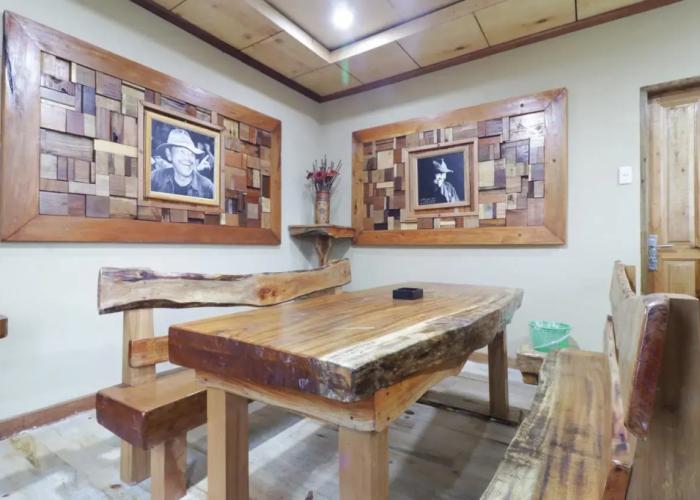 Alloyna Country Cottage