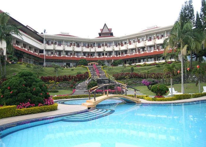 Sinabung Hills Resort