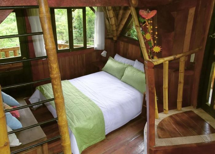 Sacha Urco Lodge Nature Hideaway Cabins