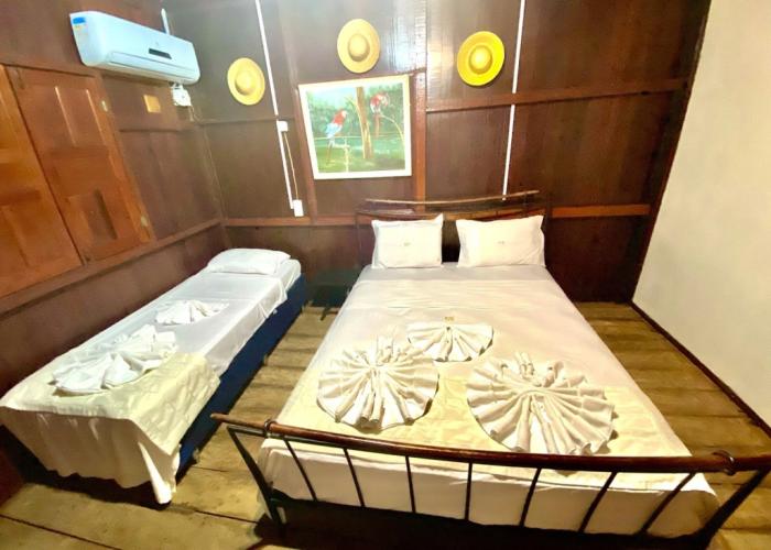 Amazonia Jungle Hotel