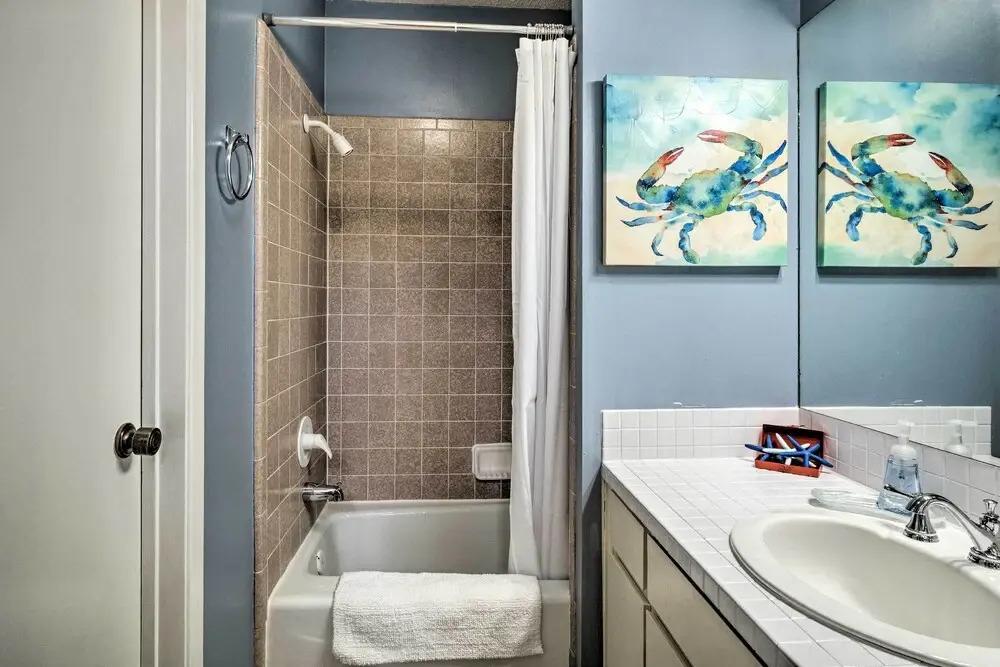 Horseshoe Bay Resort Townhome - Near Lake Lbj!