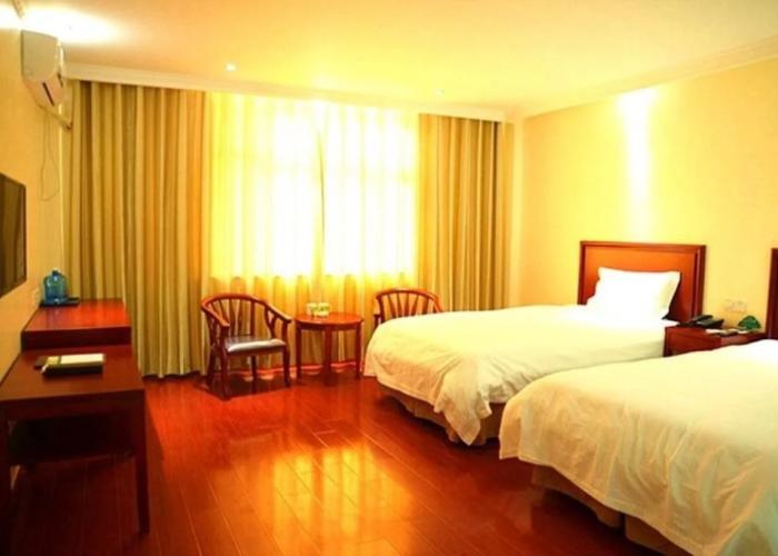 GreenTree Inn Heze Development Zone Guangzhou Road Yuehua Express Hotel
