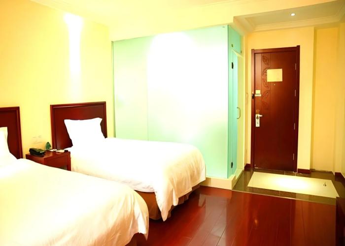 GreenTree Inn Heze Development Zone Guangzhou Road Yuehua Express Hotel