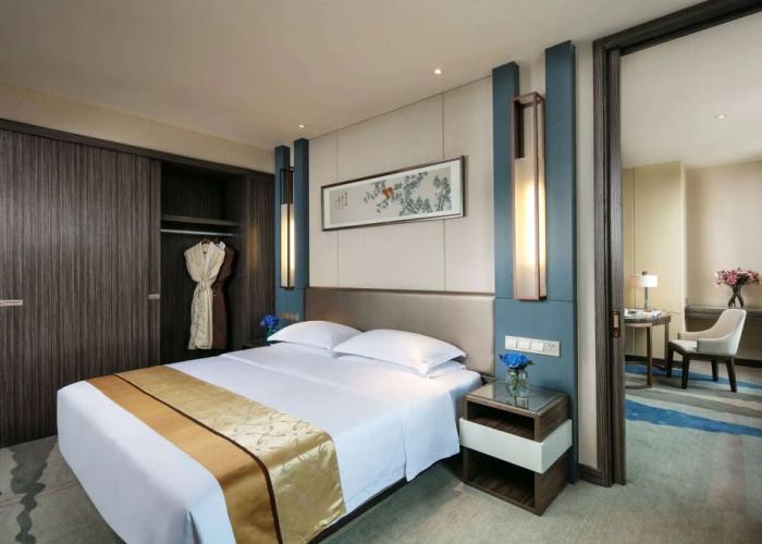 Ramada by Wyndham Heze