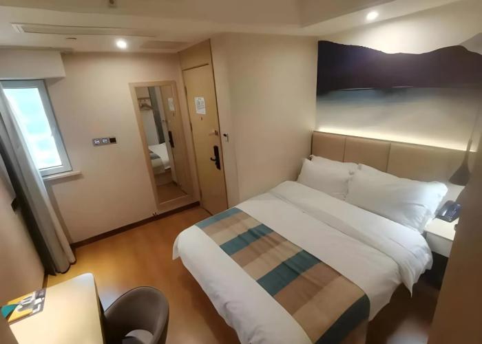 VX Hotel Heze Dingtao District Taoyi Road