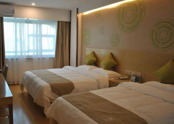 GreenTree Inn (Shanxian Huxi South Road store)
