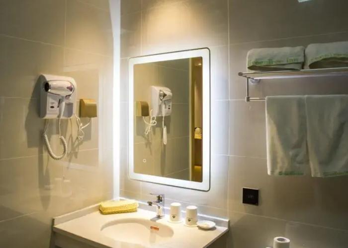 GreenTree Inn (Shanxian Huxi South Road store)
