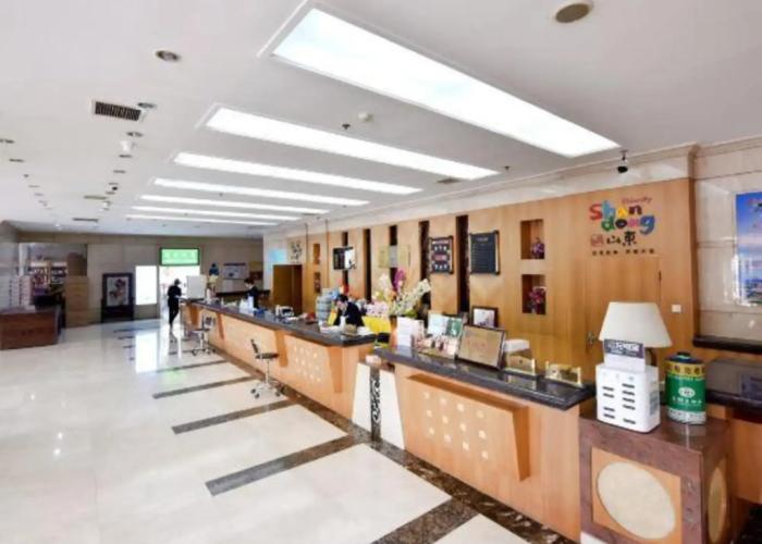 Liaocheng Yuelu Hotel