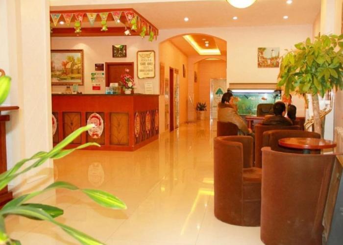 GreenTree Inn Express Shandong Dezhou Lingcheng District Fuxing Street Bus Station.