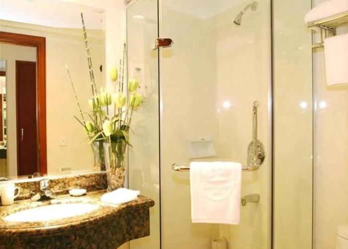 GreenTree Inn Liaocheng Chiping East Huixin Road Business Hotel