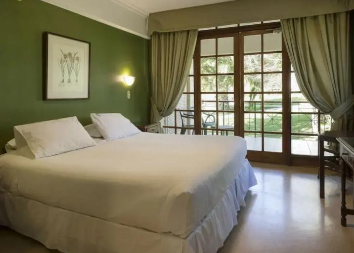 Hotel y Cabañas Huallilemu Sur- Caja Los Andes