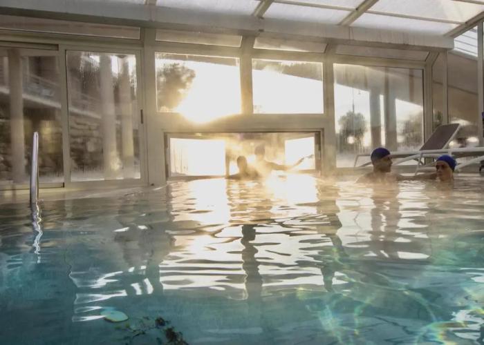 Residence con piscina a Monteverdi