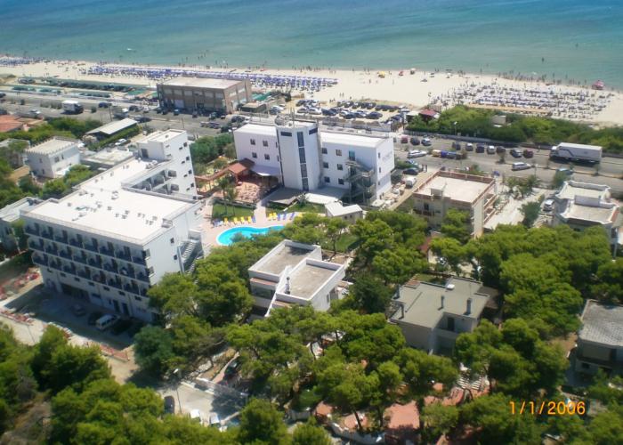 Hotel Ticho's Greenblu Hotel