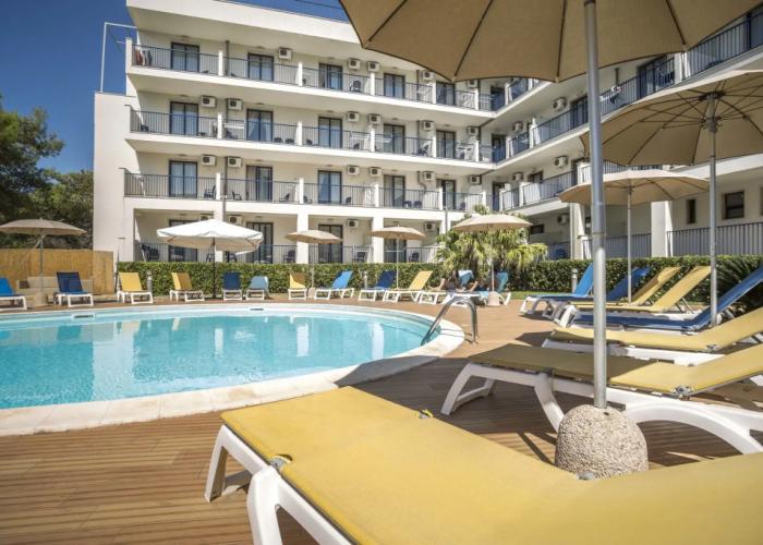 Hotel Ticho's Greenblu Hotel