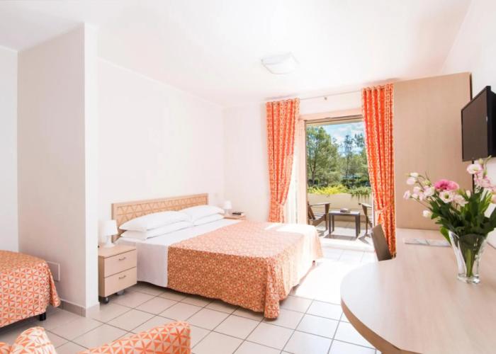 Ethra Reserve - Valentino 4*