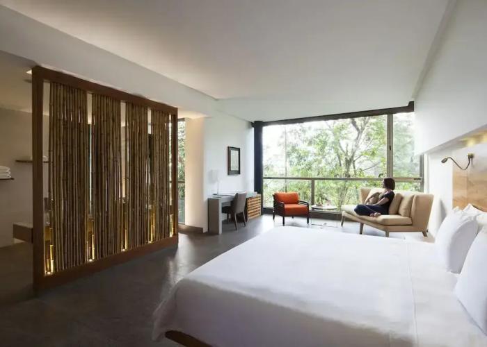 Mashpi Lodge