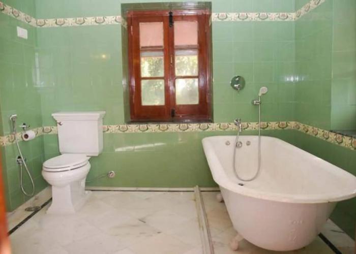 Bijay Niwas Palace 14 Kms from Rampura Agucha