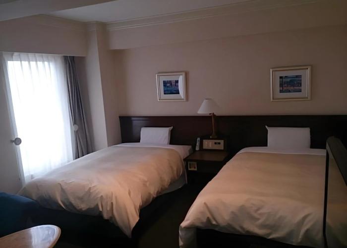 Creston Hotel