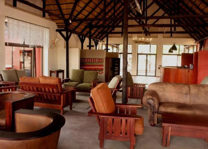 Hobatere Lodge