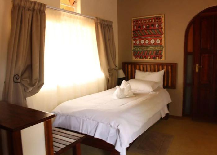 Hobatere Lodge