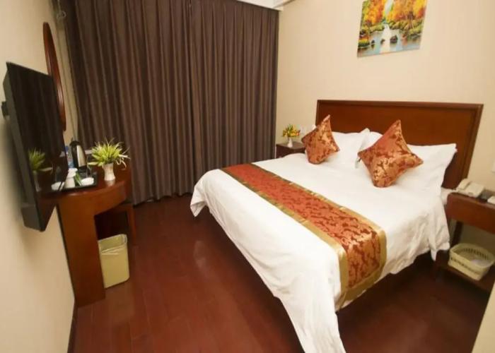 GreenTree Inn Laiwu West Laiwu Road Express Hotel