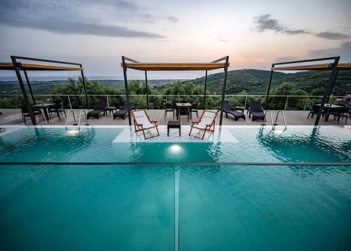 Serenity Suites Sea View 1