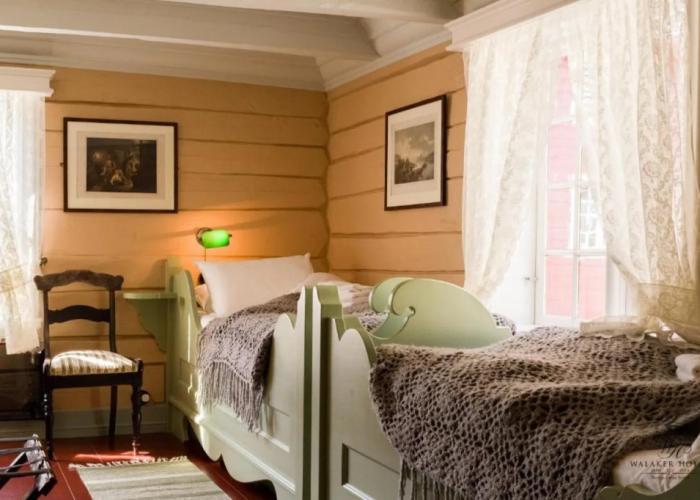 Walaker Hotel