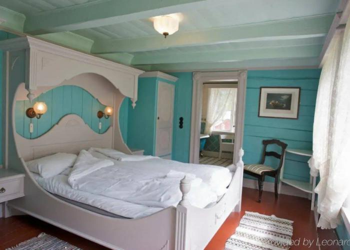 Walaker Hotel