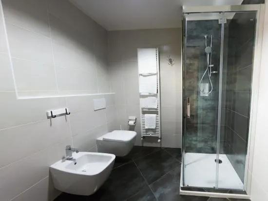 57 Reshotel Orio