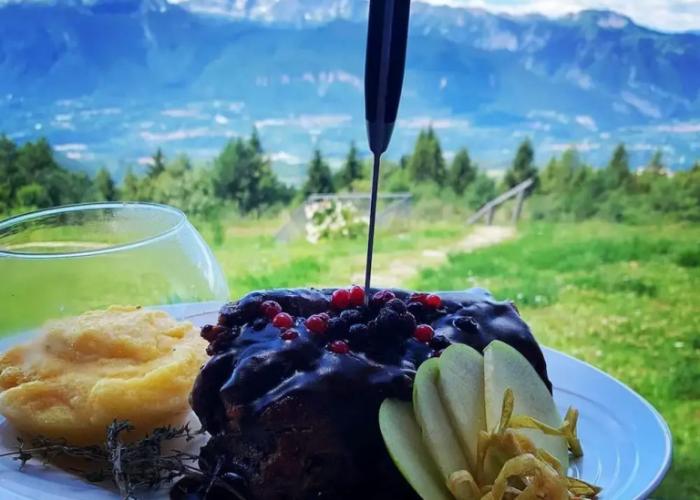 Rifugio Predaia ai Todesci