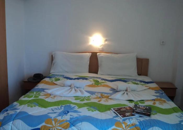 Madares Hotel