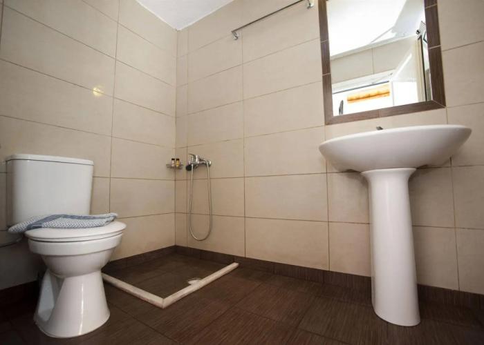 Madares Hotel