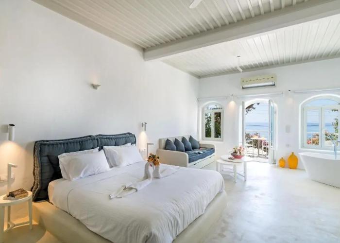 Samaria by the Sea