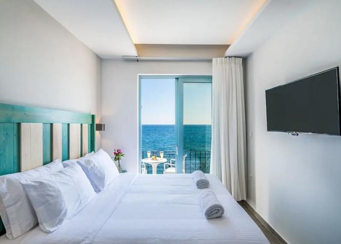 Samaria by the Sea